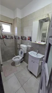 Four-Bedroom House in Cornetu - foto 9