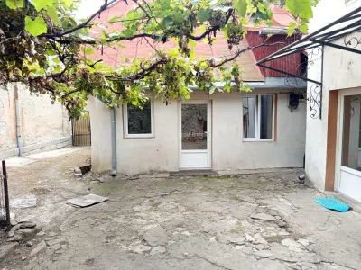 奥拉维察，钥匙入住房屋，7间房间，阁楼改造可能，价格可议 - foto 15