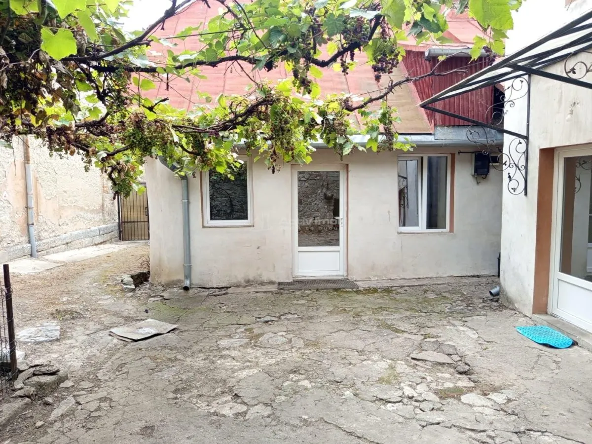 奥拉维察，钥匙入住房屋，7间房间，阁楼改造可能，价格可议 - foto 15
