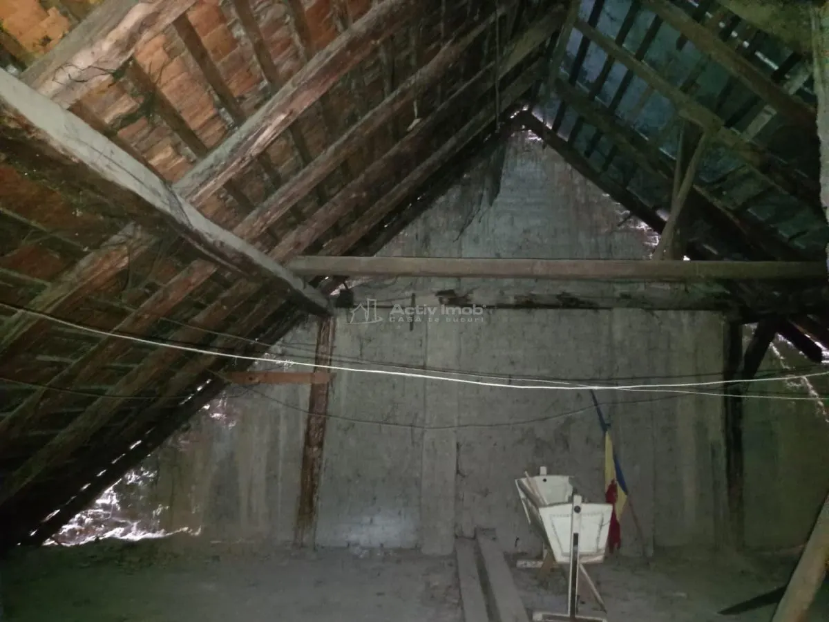 奥拉维察，钥匙入住房屋，7间房间，阁楼改造可能，价格可议 - foto 18