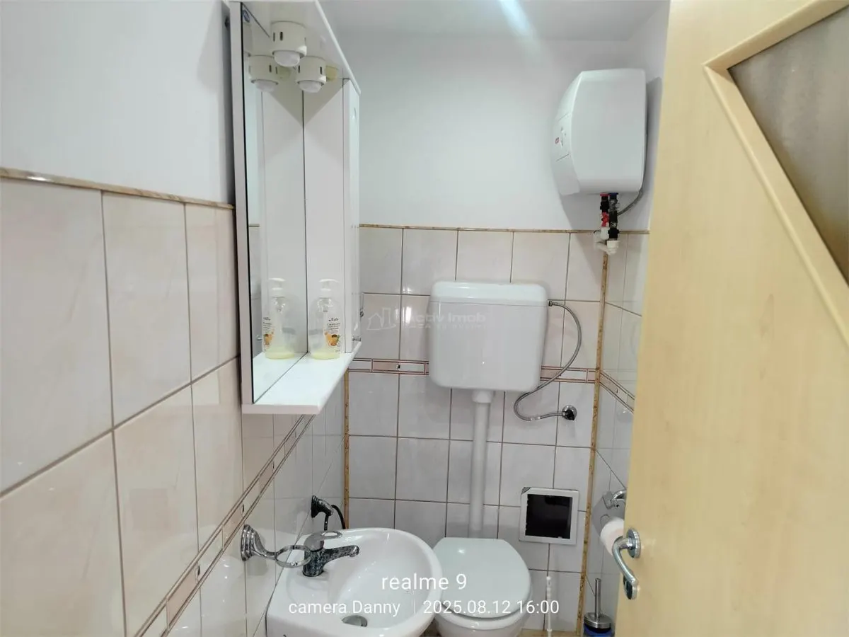 Resita Casa Zona Gradina Zoologica - foto 4