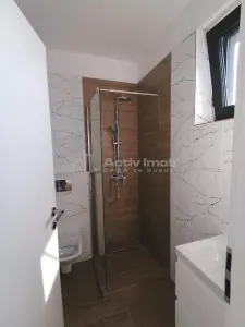 Casa Independiente, Prelungirea Ghencea-Margelelor, 225.000€ IVA incluido, 0% Comisión - foto 5