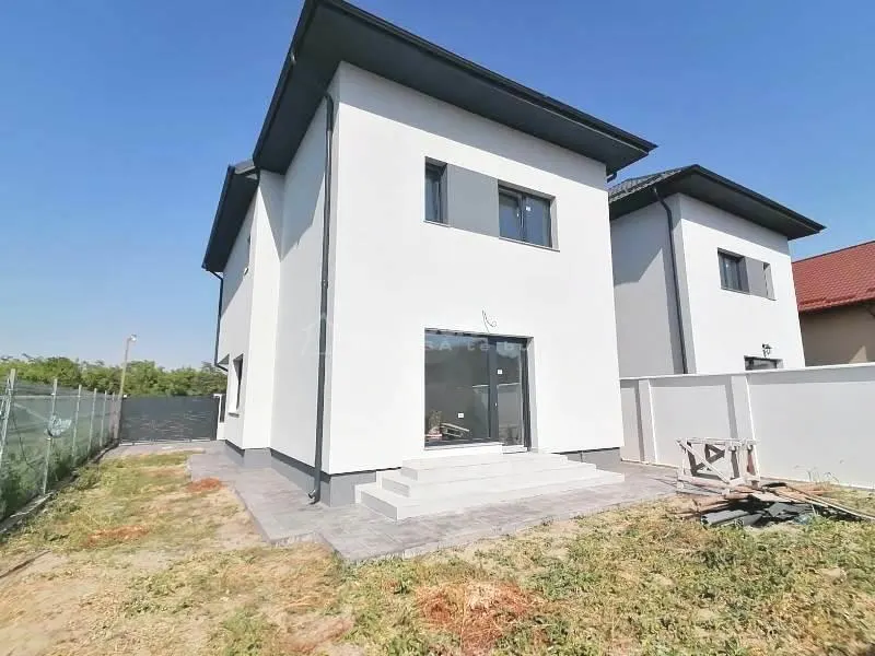 Casa Independiente, Prelungirea Ghencea-Margelelor, 225.000€ IVA incluido, 0% Comisión - foto 10