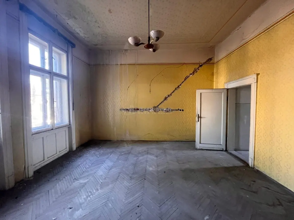 Timisoara, Vila Cu Teren Generos De 802 Mp. Zona Balcescu-Elisabetin - foto 14