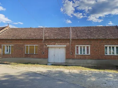 House / villa for sale 191 sqm in Naidas - foto 12