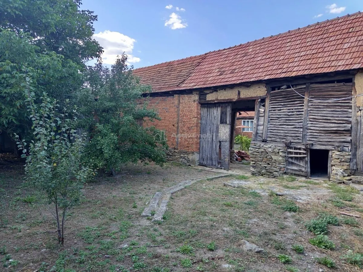 House / villa for sale 191 sqm in Naidas - foto 19