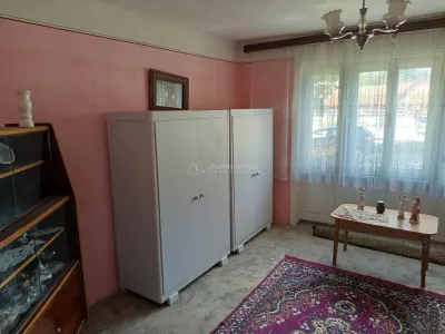 House / villa for sale 191 sqm in Naidas - foto 24