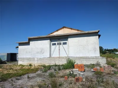 工业厂房出售或出租 – 米什卡，比霍尔县 – 建筑面积972平方米，土地12,538平方米 - foto 7