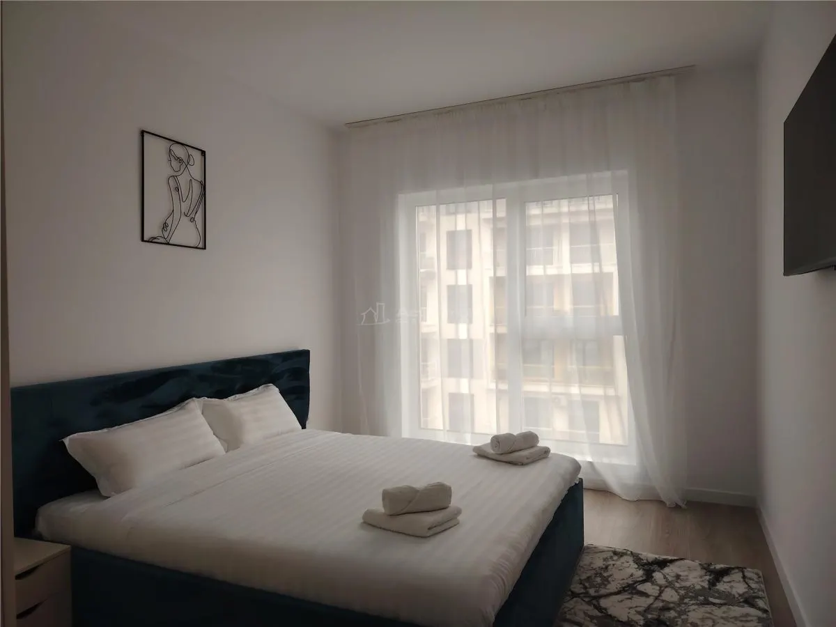 Apartament cu 3 camere, complet mobilat si utilat, in bloc nou - foto 2