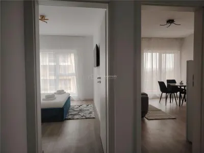 Apartament cu 3 camere, complet mobilat si utilat, in bloc nou - foto 5
