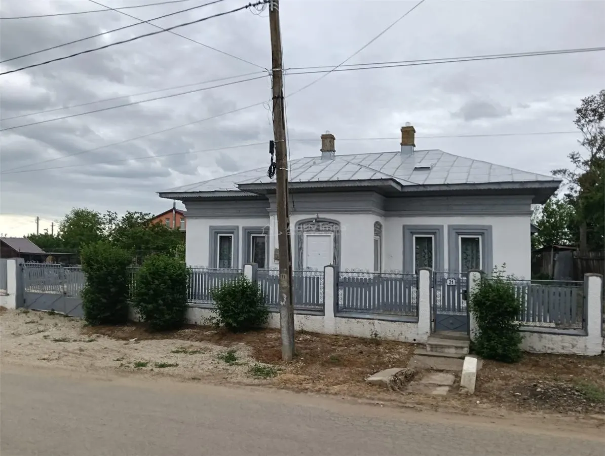 Casa individuala reconditionata partial-Teren 900 mp-Toate utilitatile-Gaz la poarta-Asfalt - foto 19