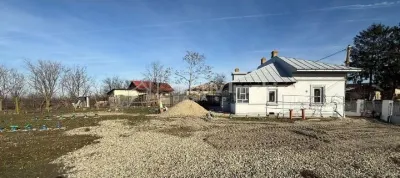 Casa individuala reconditionata partial-Teren 900 mp-Toate utilitatile-Gaz la poarta-Asfalt - foto 20