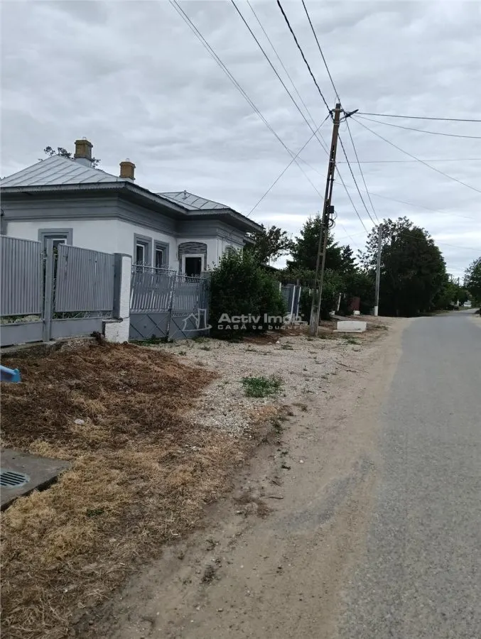 Casa individuala reconditionata partial-Teren 900 mp-Toate utilitatile-Gaz la poarta-Asfalt - foto 4