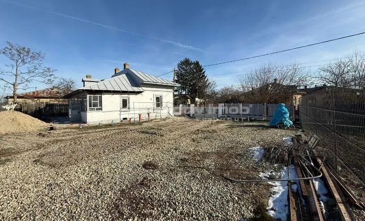 Casa individuala reconditionata partial-Teren 900 mp-Toate utilitatile-Gaz la poarta-Asfalt - foto 7