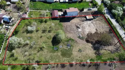 Teren parcelabil, in zona curata si linistita, la 10 minute de Ploiesti - Boldesti-Scaeni