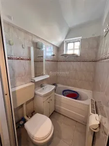 Resita, 2-Bedroom Apartment, Comfort I, Semi-Separated Layout, Moroasa - foto 13