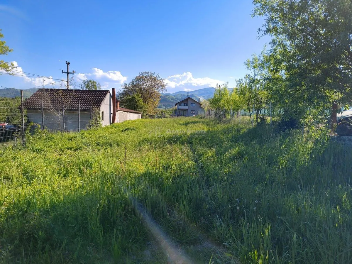 Teren de vanzare langa Camping Rotarii cu proiect de casa - foto 4