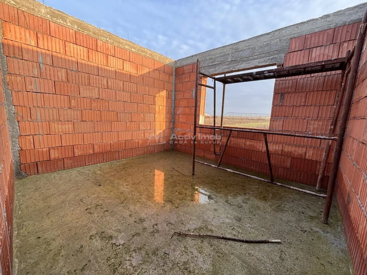 Casa noua la rosu - Tarian – Girisu de Cris - Teren 560 mp - foto 6