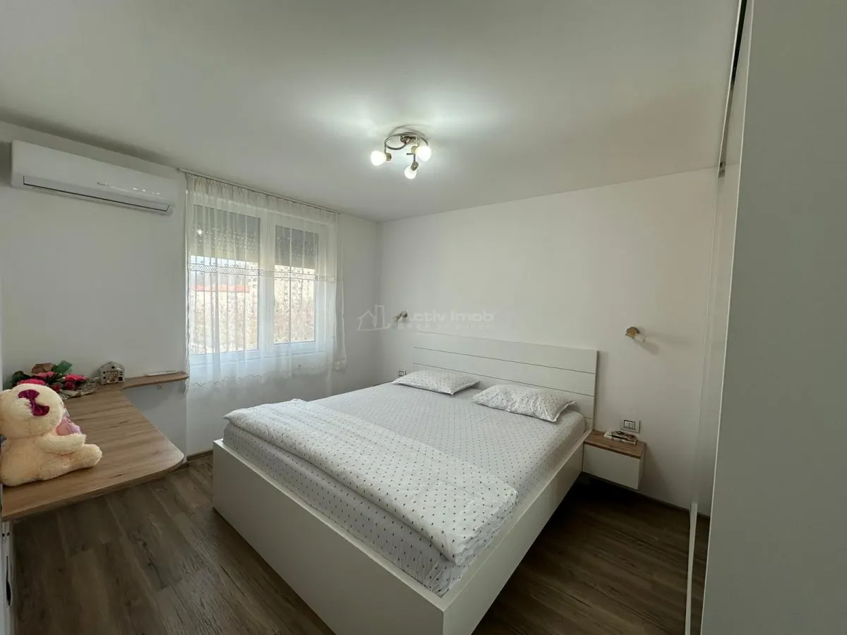 Resita, Appartement Premium 2 Chambres, Agencement Semidécomantagé, Centre-Ville - foto 11