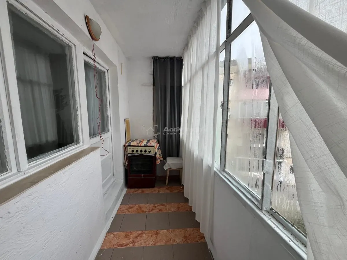 Lugoj, Ap. 2 Cam. Et. 3 Recent Renovat, Zona Timisorii - foto 24
