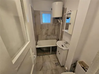 雷希察，单间公寓，家具齐全，卡拉恩塞贝什路 - foto 7