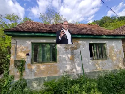 Sasca Montana | Oportunitate | Casa cu 230 MP Teren - Sasca Montana
