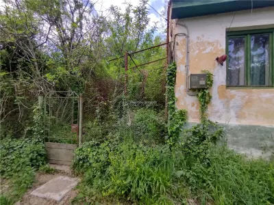 House / villa for sale 30 sqm in Sasca Montana - foto 3