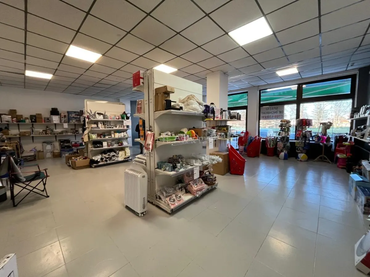 Lugoj, De Inchiriat – Spatiu Comercial, 194 Mp, Zona Strand - foto 11