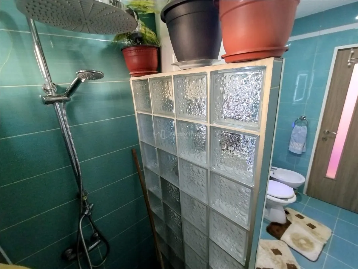 Oravita, Appartement Clés en Main, 3 Chambres, 1er Étage, Confort Standard, Commission Zéro - foto 18