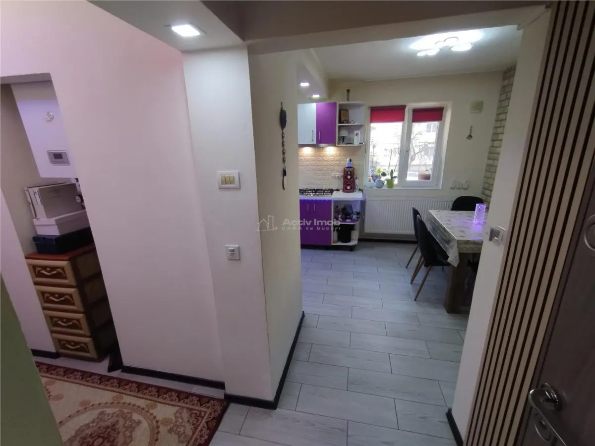 Oravita, Appartement Clés en Main, 3 Chambres, 1er Étage, Confort Standard, Commission Zéro - foto 7