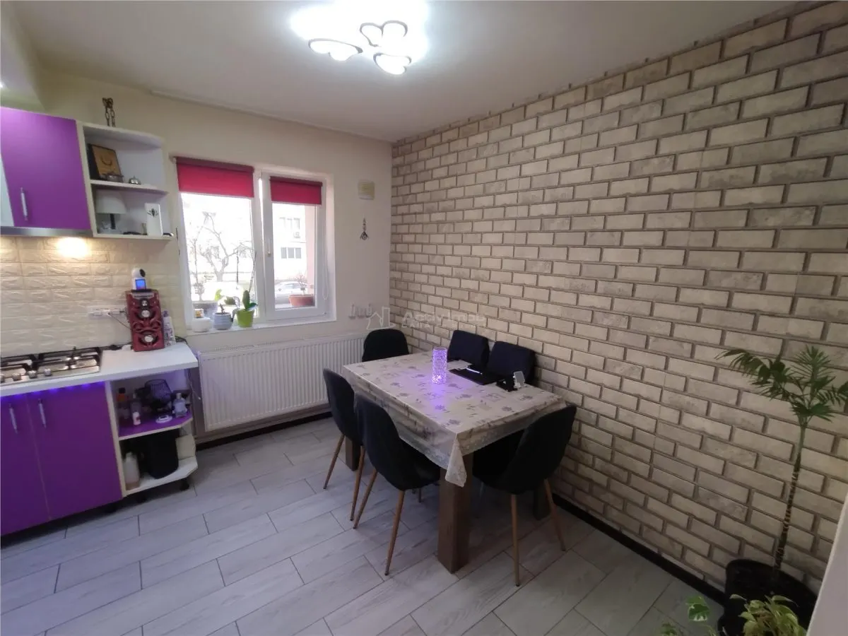 Oravita, Appartement Clés en Main, 3 Chambres, 1er Étage, Confort Standard, Commission Zéro - foto 10