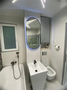 2-Bedroom Luxury Apartment - Eroii Revolutiei, Serban Voda - foto 16