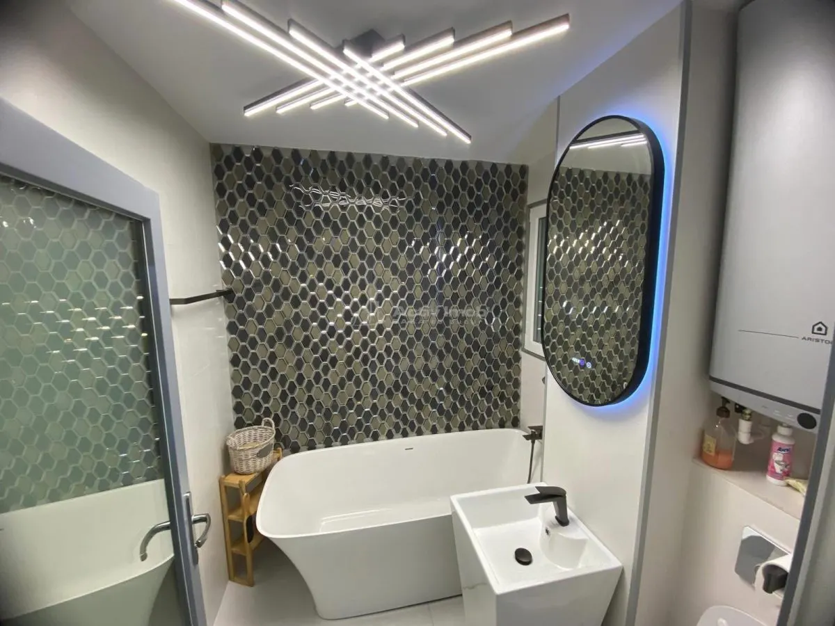 2-Bedroom Luxury Apartment - Eroii Revolutiei, Serban Voda - foto 17