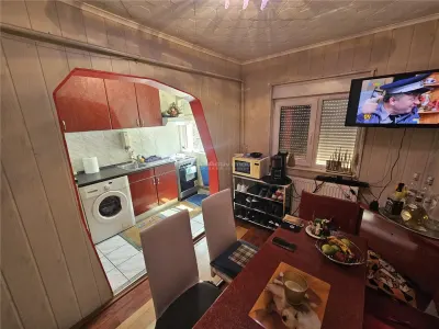 Resita, 3-Bedroom Apartment, 2nd Floor, Furnished & Equipped - foto 18