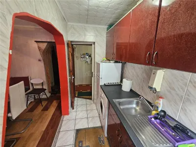 Resita, 3-Bedroom Apartment, 2nd Floor, Furnished & Equipped - foto 20