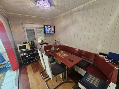 Resita, 3-Bedroom Apartment, 2nd Floor, Furnished & Equipped - foto 6