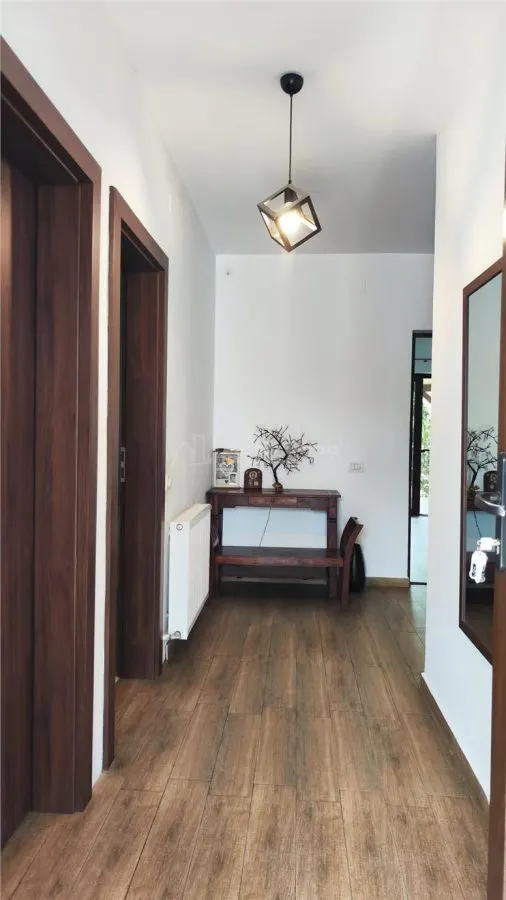 Casa individuala cu 5 camere - Zadareni - foto 2