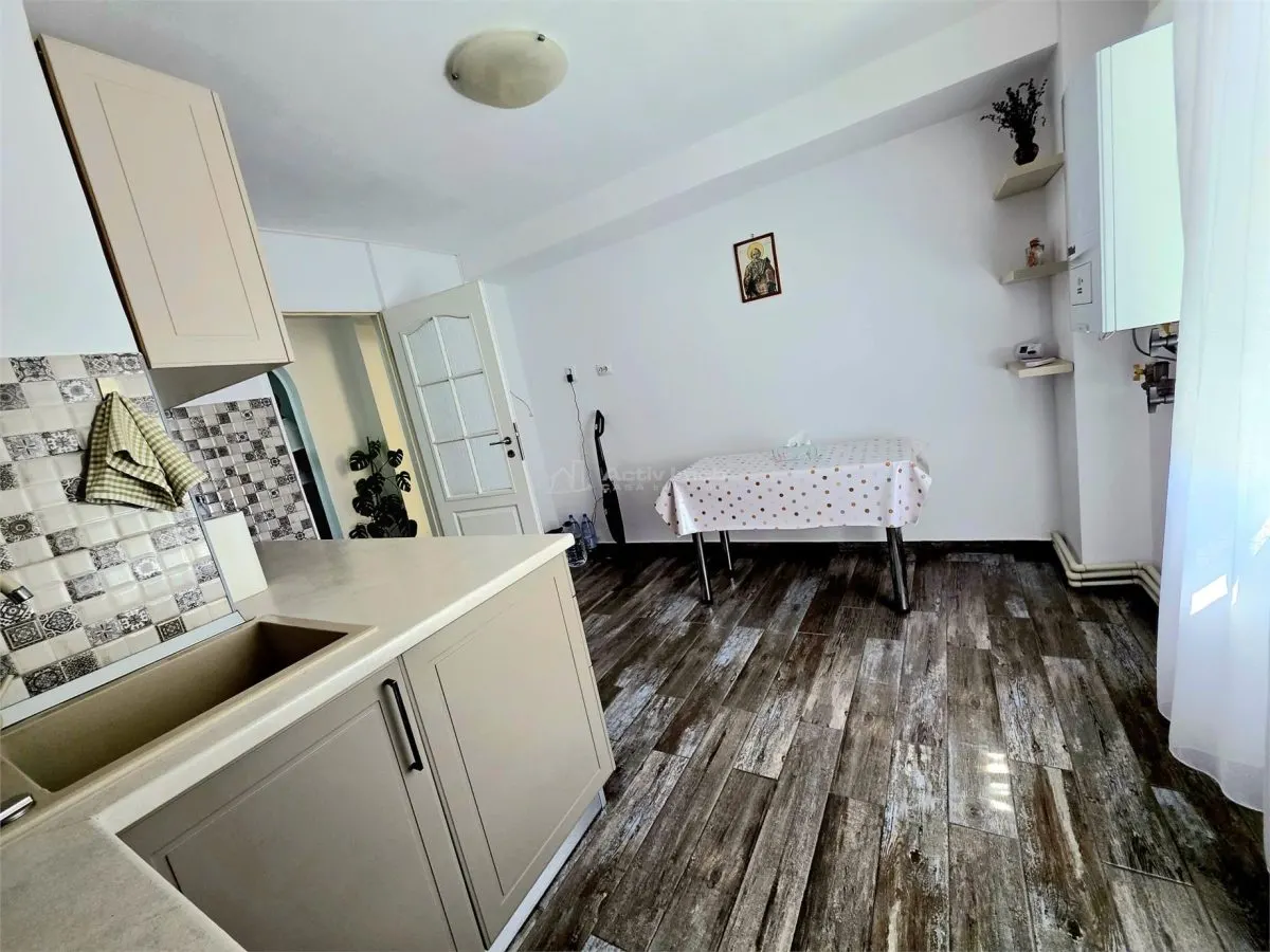4 camere, decomandat, 100 mp, etaj 2, Dorobanti II - foto 5