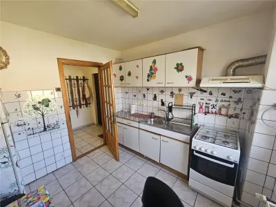 Resita, 3-Bedroom Split-Layout Apartment, Furnished & Equipped, Micro 2 - foto 23