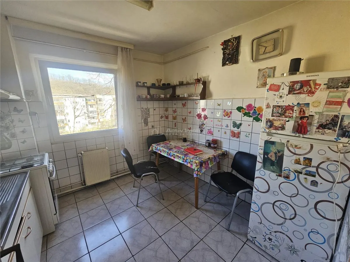Resita, 3-Bedroom Split-Layout Apartment, Furnished & Equipped, Micro 2 - foto 24