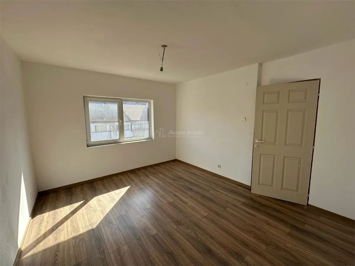 Resita, 3-Bedroom Apartment, Comfort Grade 1, Separated Layout, Central - foto 19