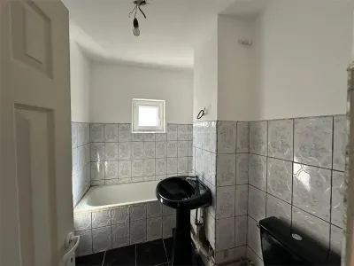 Resita, 3-Bedroom Apartment, Comfort Grade 1, Separated Layout, Central - foto 20