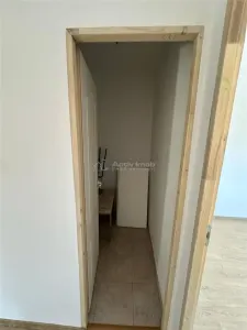 Resita, 3-Bedroom Apartment, Comfort Grade 1, Separated Layout, Central - foto 8