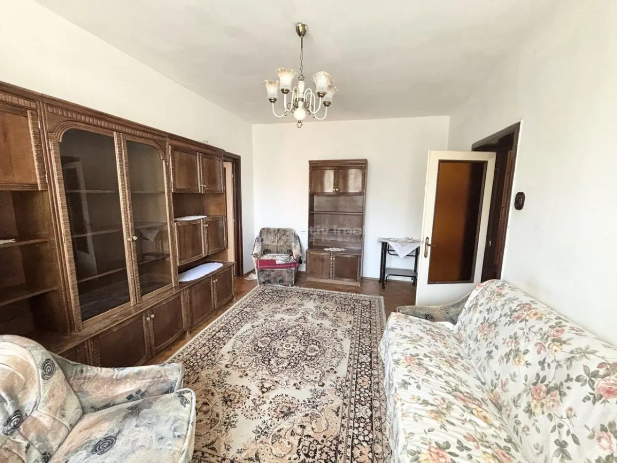 Apartament 3 camere - Rogerius - Str Selimbarului - etaj 4 - foto 2