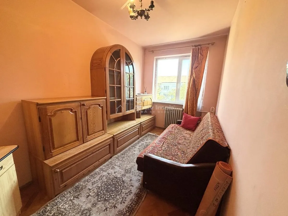Apartament 3 camere - Rogerius - Str Selimbarului - etaj 4 - foto 3