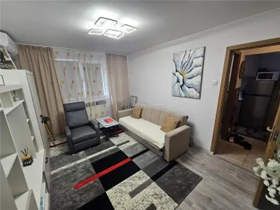 Studio for sale 26 sqm in Resita, Calea Caransebesului area - foto 11