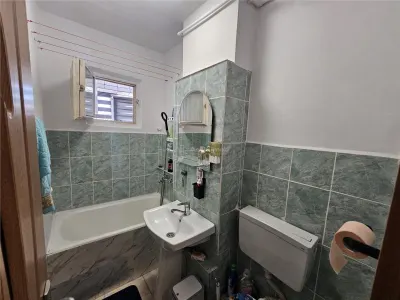 Studio for sale 26 sqm in Resita, Calea Caransebesului area - foto 18