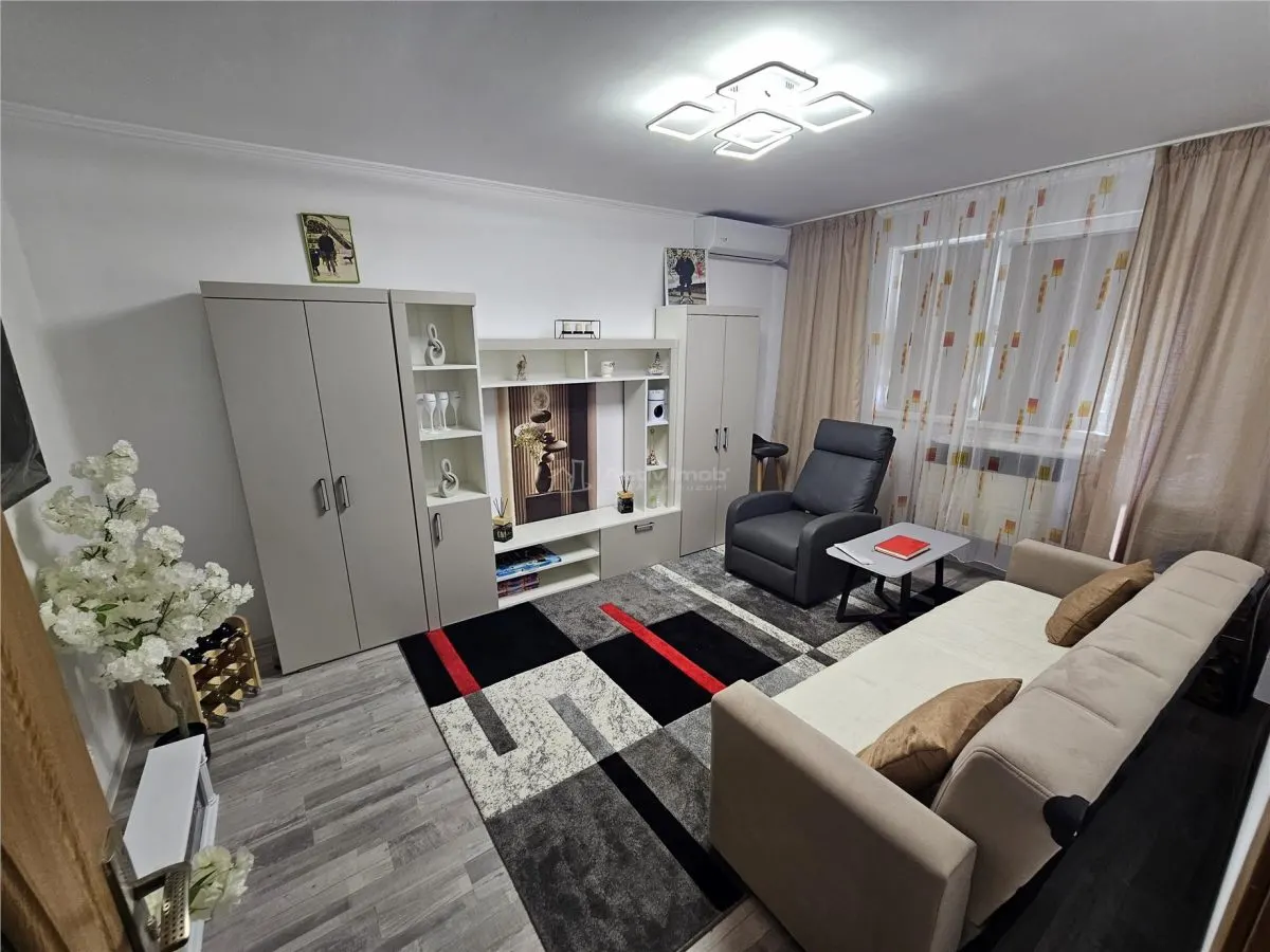 Studio for sale 26 sqm in Resita, Calea Caransebesului area - foto 20