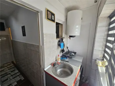 Studio for sale 26 sqm in Resita, Calea Caransebesului area - foto 7