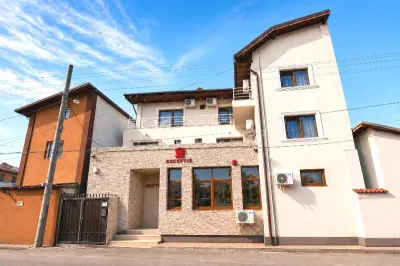 VANZARE - CLADIRE COMERCIALA - HOTEL - RAHOVA - MARGEANULUI - ANTIAERIANA - BUCURESTI - 17 CAMERE - 855000E NEGOCIABIL - COMISION 0 ! - Bucuresti
